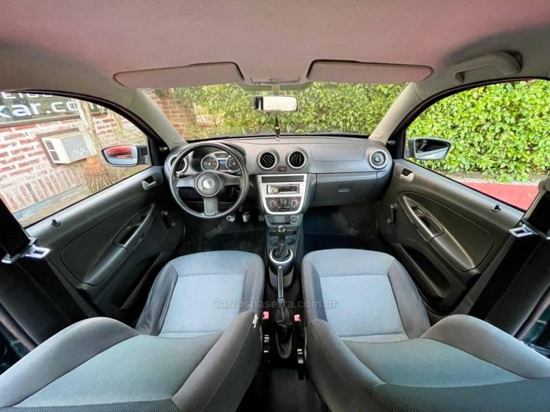 VOLKSWAGEN - GOL - 2010/2011 - Cinza - R$ 24.900,00