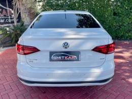 VOLKSWAGEN - VIRTUS - 2021/2021 - Branca - R$ 79.900,00