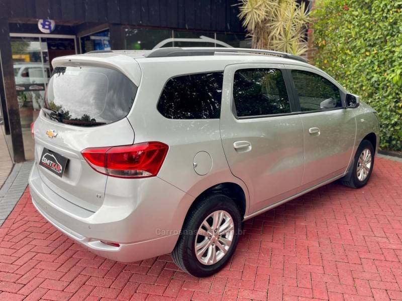CHEVROLET - SPIN - 2019/2019 - Prata - R$ 65.900,00