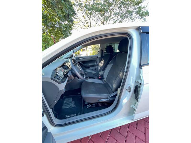 VOLKSWAGEN - POLO - 2018/2019 - Branca - R$ 74.900,00