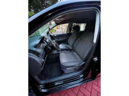 VOLKSWAGEN - POLO - 2007/2008 - Preta - R$ 28.900,00