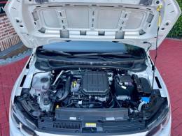 VOLKSWAGEN - POLO - 2023/2023 - Branca - R$ 75.900,00