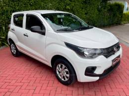 FIAT - MOBI - 2017/2018 - Branca - R$ 34.900,00