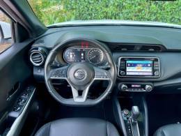 NISSAN - KICKS - 2018/2019 - Branca - R$ 88.900,00