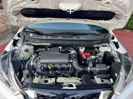 NISSAN - KICKS - 2018/2019 - Branca - R$ 88.900,00