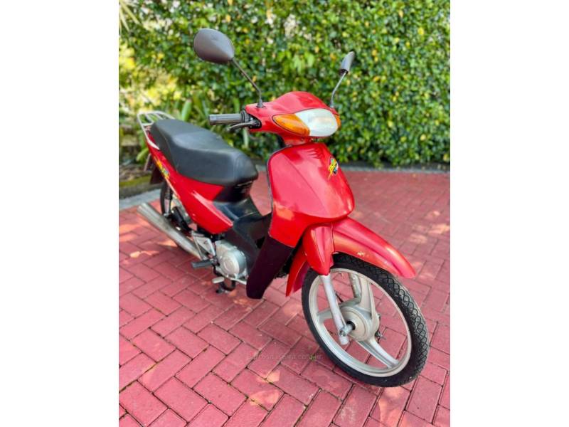 HONDA - C 100 - 2002/2003 - Vermelha - R$ 5.200,00