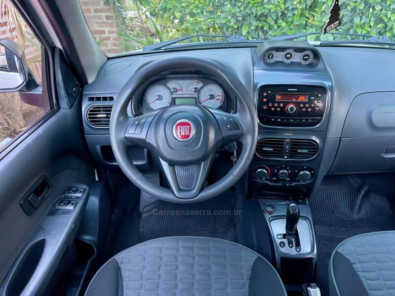 FIAT - PALIO - 2013/2014 - Branca - R$ 45.900,00