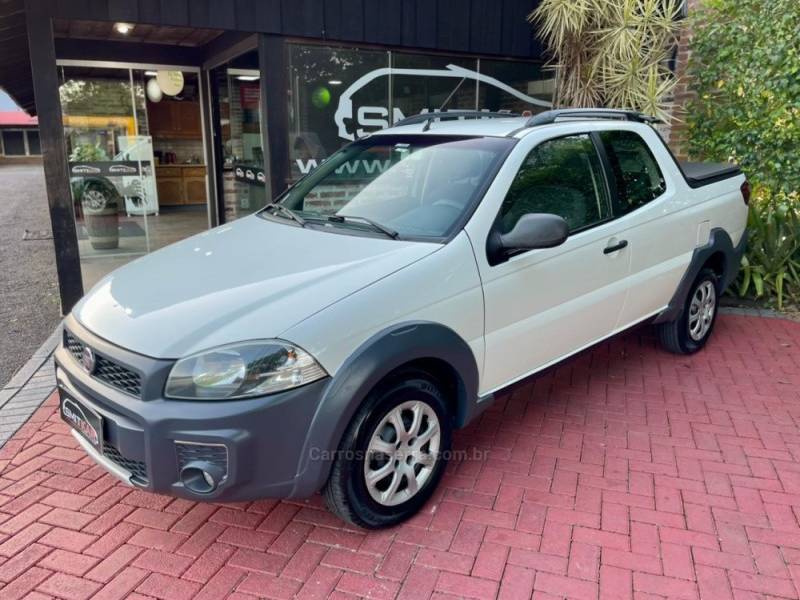 FIAT - STRADA - 2015/2016 - Branca - R$ 65.900,00