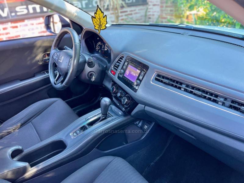 HONDA - HR-V - 2015/2016 - Branca - R$ 87.900,00