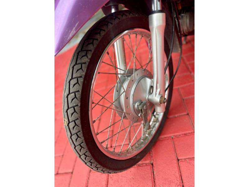 HONDA - BIZ 125 - 2011/2012 - Rosa - R$ 10.900,00