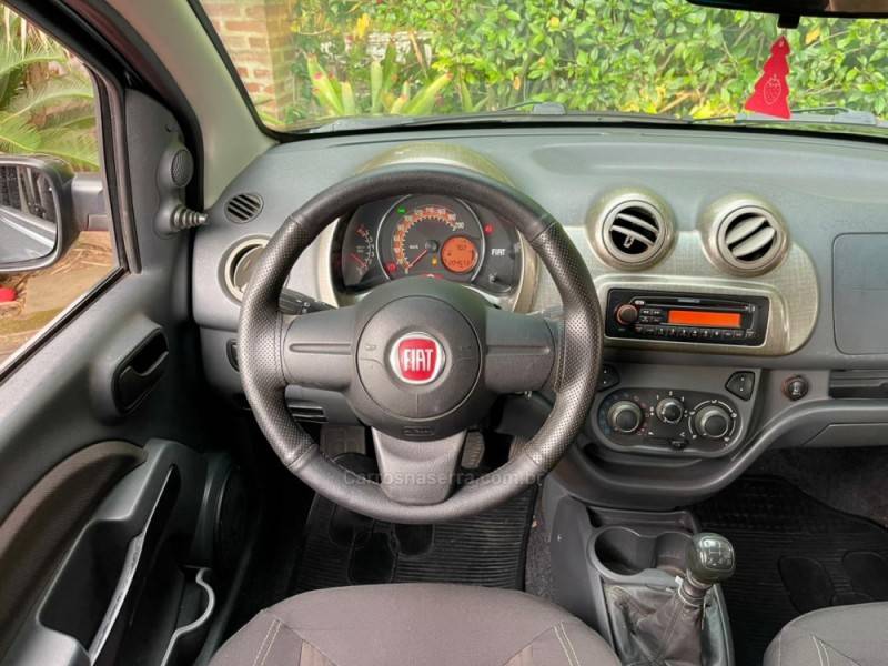 FIAT - UNO - 2011/2012 - Cinza - R$ 34.900,00