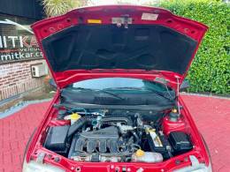 FIAT - PALIO - 2002/2002 - Vermelha - R$ 18.900,00