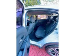 HONDA - HR-V - 2015/2016 - Branca - R$ 87.900,00