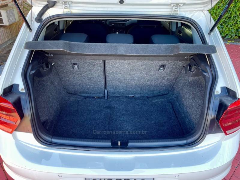 VOLKSWAGEN - POLO - 2018/2019 - Branca - R$ 74.900,00
