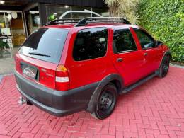 FIAT - PALIO - 2002/2002 - Vermelha - R$ 18.900,00
