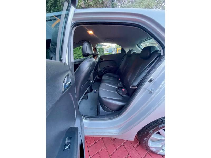 HYUNDAI - HB20 - 2015/2015 - Prata - R$ 58.900,00