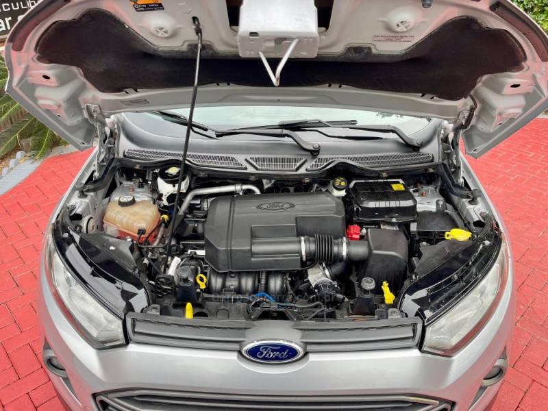 FORD - ECOSPORT - 2014/2015 - Prata - R$ 59.900,00