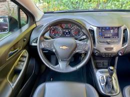 CHEVROLET - CRUZE - 2019/2020 - Vermelha - R$ 96.900,00
