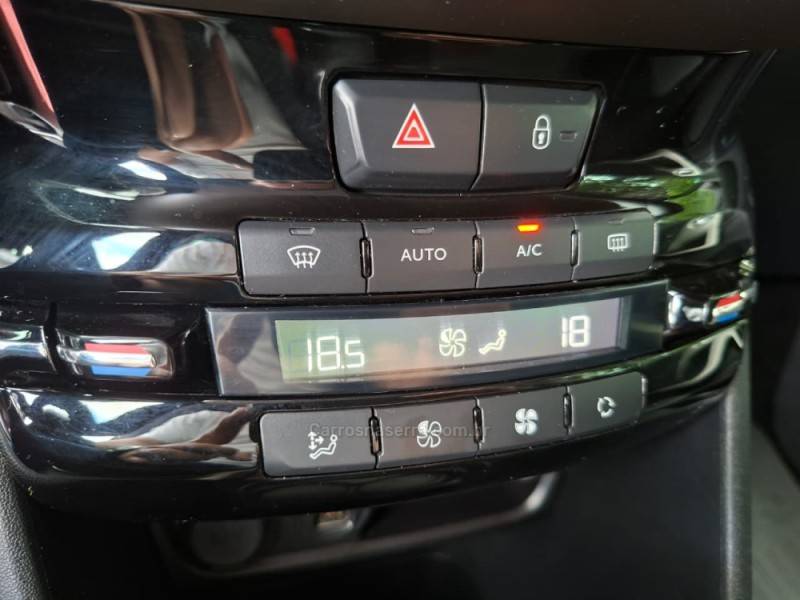 PEUGEOT - 2008 - 2016/2017 - Marrom - R$ 56.900,00