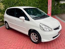 HONDA - FIT - 2006/2007 - Branca - R$ 39.900,00
