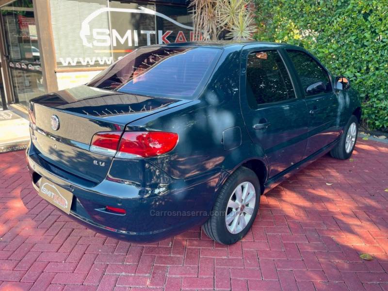 FIAT - SIENA - 2011/2011 - Azul - R$ 35.900,00