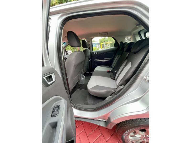 FORD - ECOSPORT - 2014/2015 - Prata - R$ 59.900,00