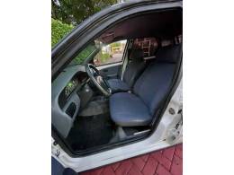 FIAT - PALIO - 2003/2003 - Branca - R$ 15.900,00