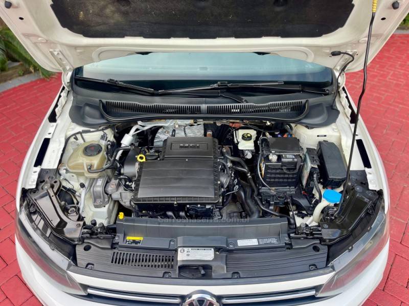VOLKSWAGEN - VIRTUS - 2018/2018 - Branca - R$ 64.900,00