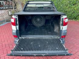 FIAT - STRADA - 2015/2016 - Branca - R$ 65.900,00