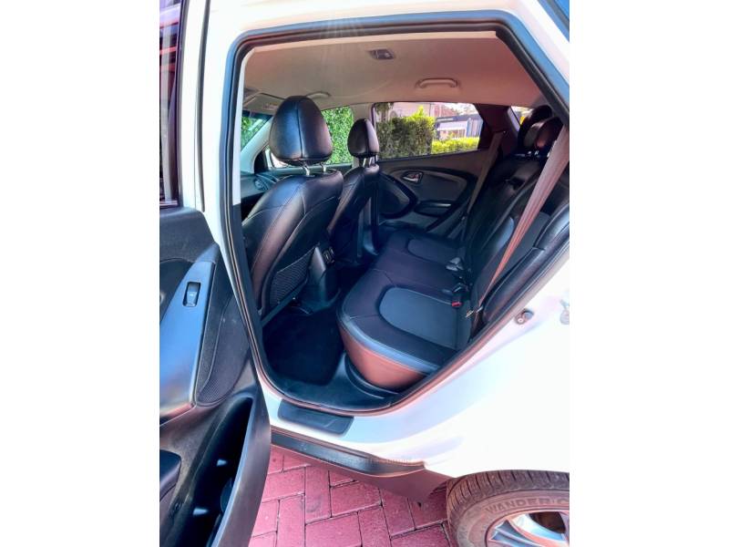 HYUNDAI - IX35 - 2018/2019 - Branca - R$ 92.900,00