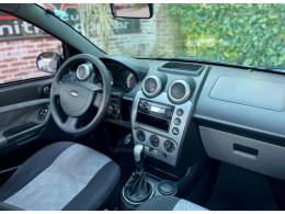 FORD - FIESTA - 2009/2009 - Prata - R$ 32.900,00