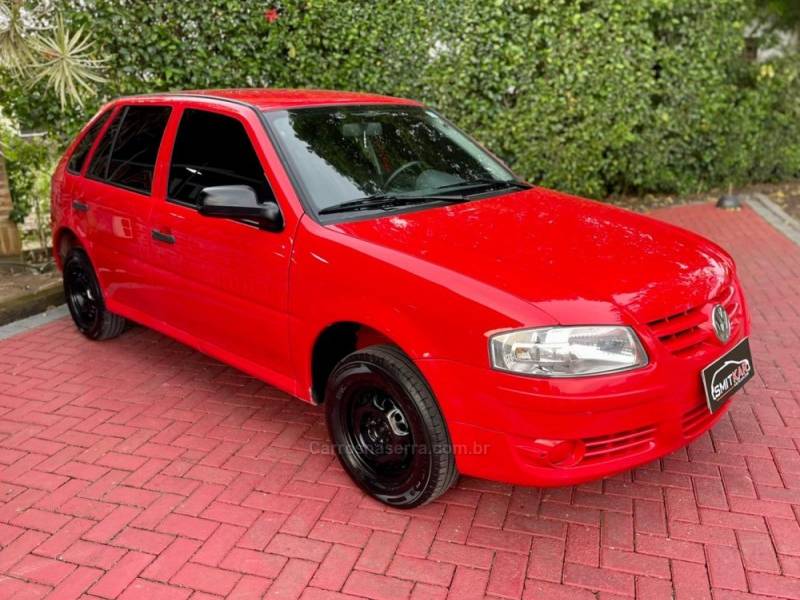 VOLKSWAGEN - GOL - 2011/2012 - Vermelha - R$ 24.900,00