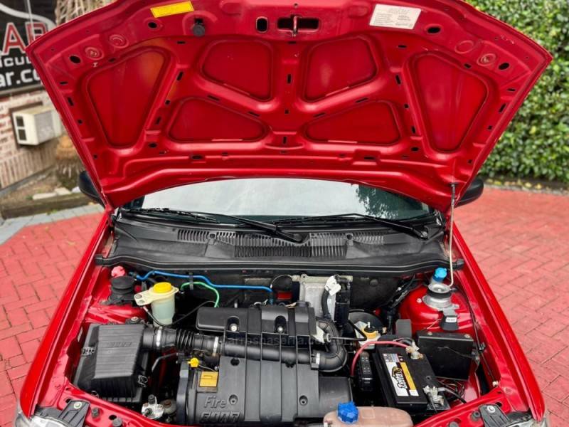 FIAT - PALIO - 2007/2007 - Vermelha - R$ 28.900,00