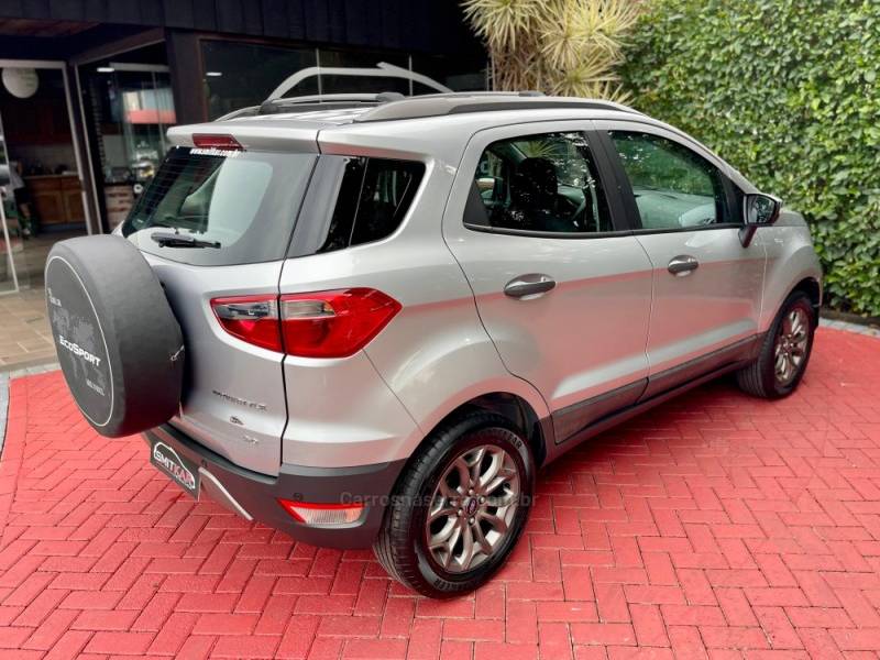 FORD - ECOSPORT - 2014/2015 - Prata - R$ 59.900,00
