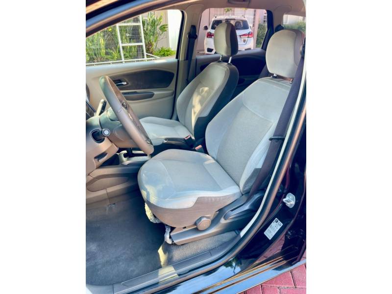 CHEVROLET - SPIN - 2014/2014 - Preta - R$ 56.900,00