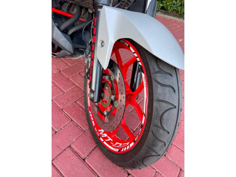 YAMAHA - MT - 2020/2020 - Cinza - R$ 25.900,00