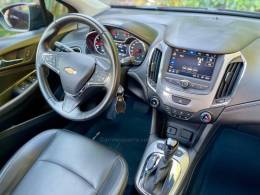 CHEVROLET - CRUZE - 2019/2020 - Vermelha - R$ 96.900,00