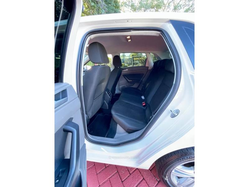 VOLKSWAGEN - POLO - 2018/2019 - Branca - R$ 74.900,00