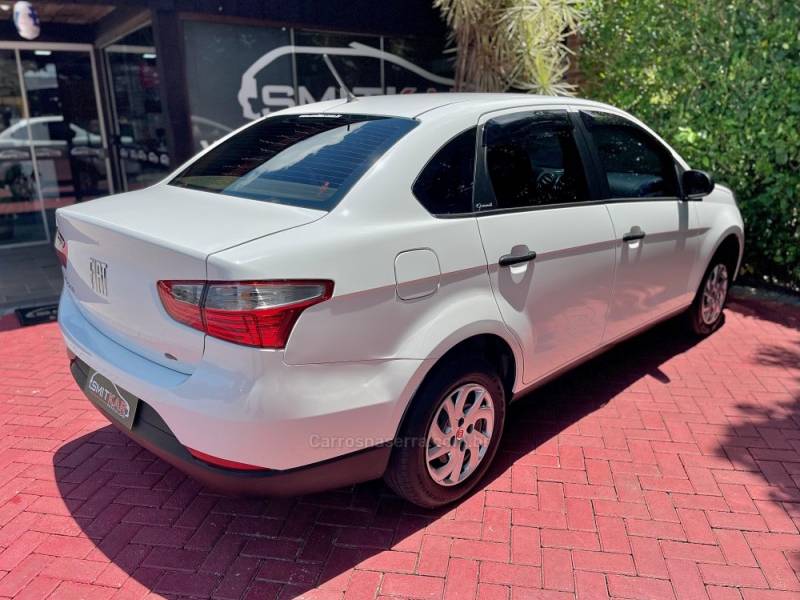 FIAT - SIENA - 2021/2021 - Branca - R$ 50.900,00