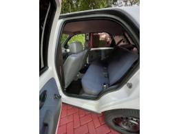 FIAT - PALIO - 2003/2003 - Branca - R$ 15.900,00