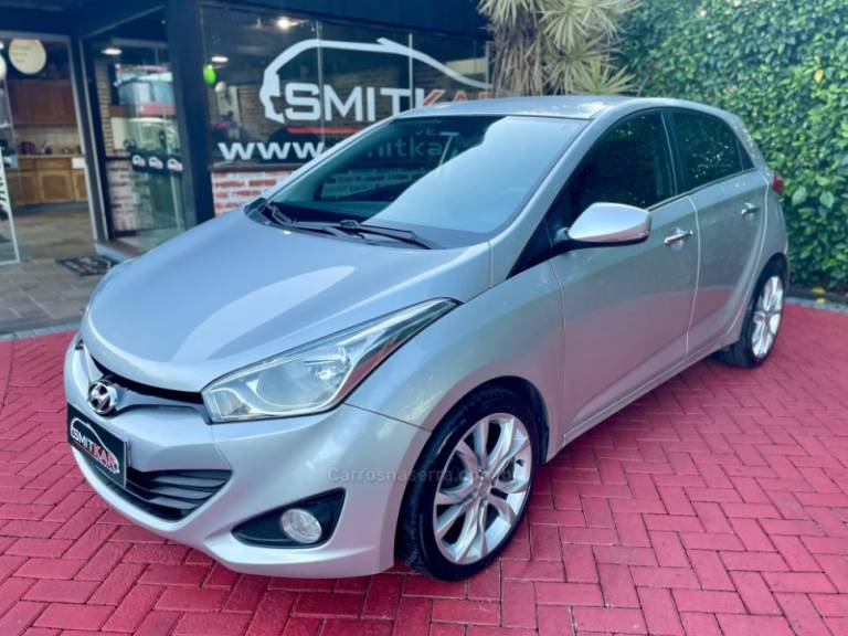 HYUNDAI - HB20 - 2015/2015 - Prata - R$ 58.900,00