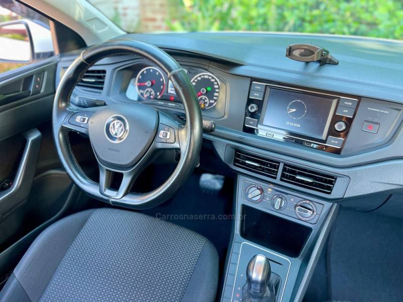 VOLKSWAGEN - VIRTUS - 2021/2021 - Branca - R$ 79.900,00