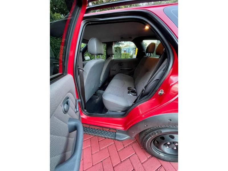 FIAT - PALIO - 2002/2002 - Vermelha - R$ 18.900,00