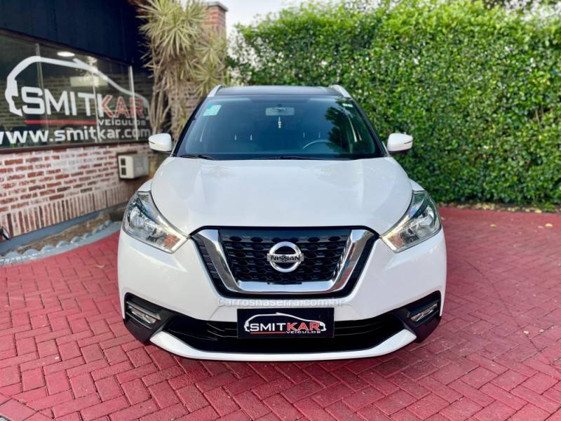 NISSAN - KICKS - 2018/2019 - Branca - R$ 88.900,00