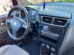 VOLKSWAGEN - SPACEFOX - 2011/2012 - Branca - R$ 42.900,00