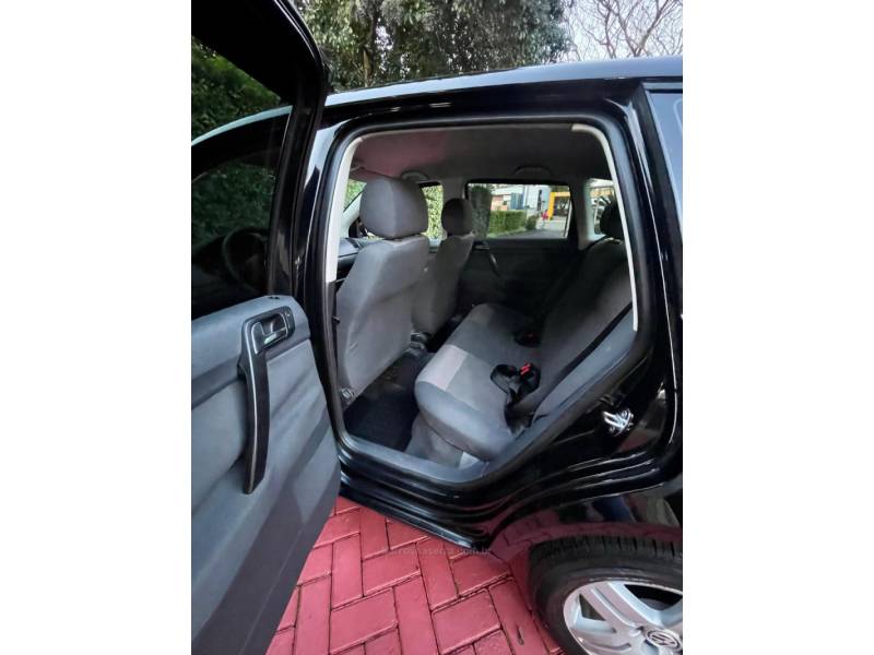 VOLKSWAGEN - POLO - 2007/2008 - Preta - R$ 28.900,00