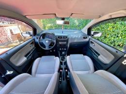 VOLKSWAGEN - SPACEFOX - 2011/2012 - Branca - R$ 42.900,00