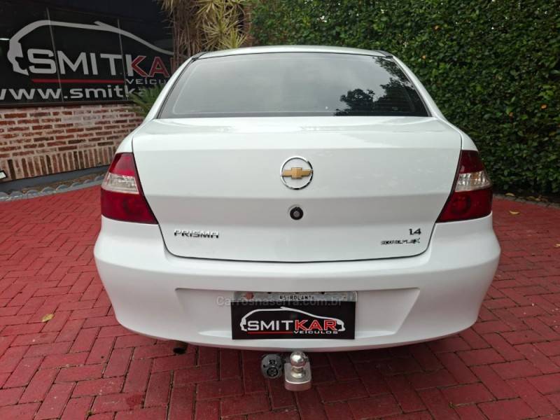 CHEVROLET - PRISMA - 2010/2010 - Branca - R$ 26.900,00
