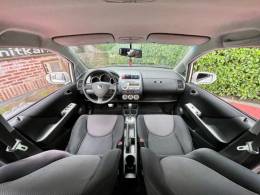 HONDA - FIT - 2006/2007 - Branca - R$ 39.900,00