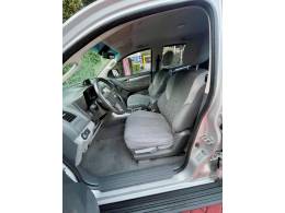 CHEVROLET - S10 - 2014/2014 - Prata - R$ 105.000,00